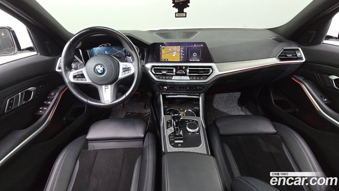 BMW 3-Series 2019
