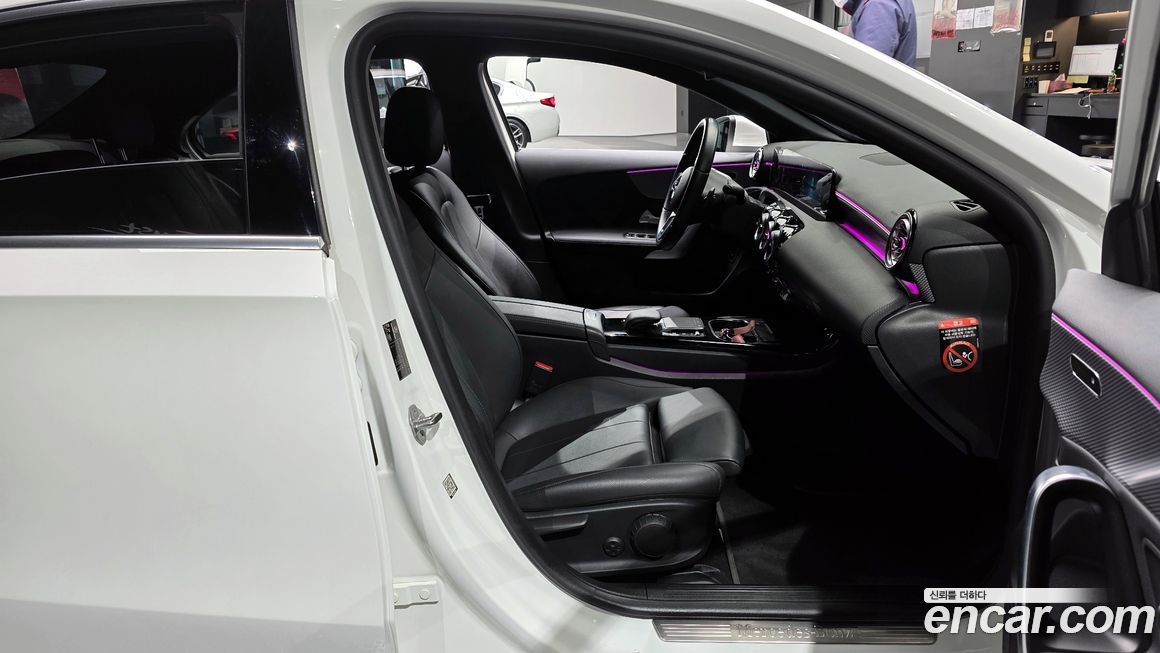 Mercedes-Benz A-Class 2021