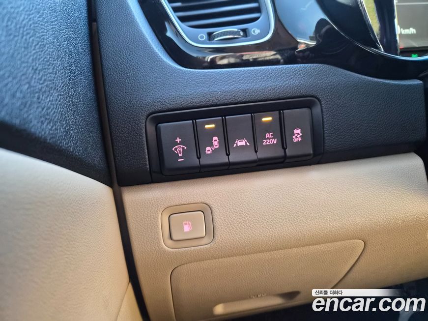 Kia Canival 2019