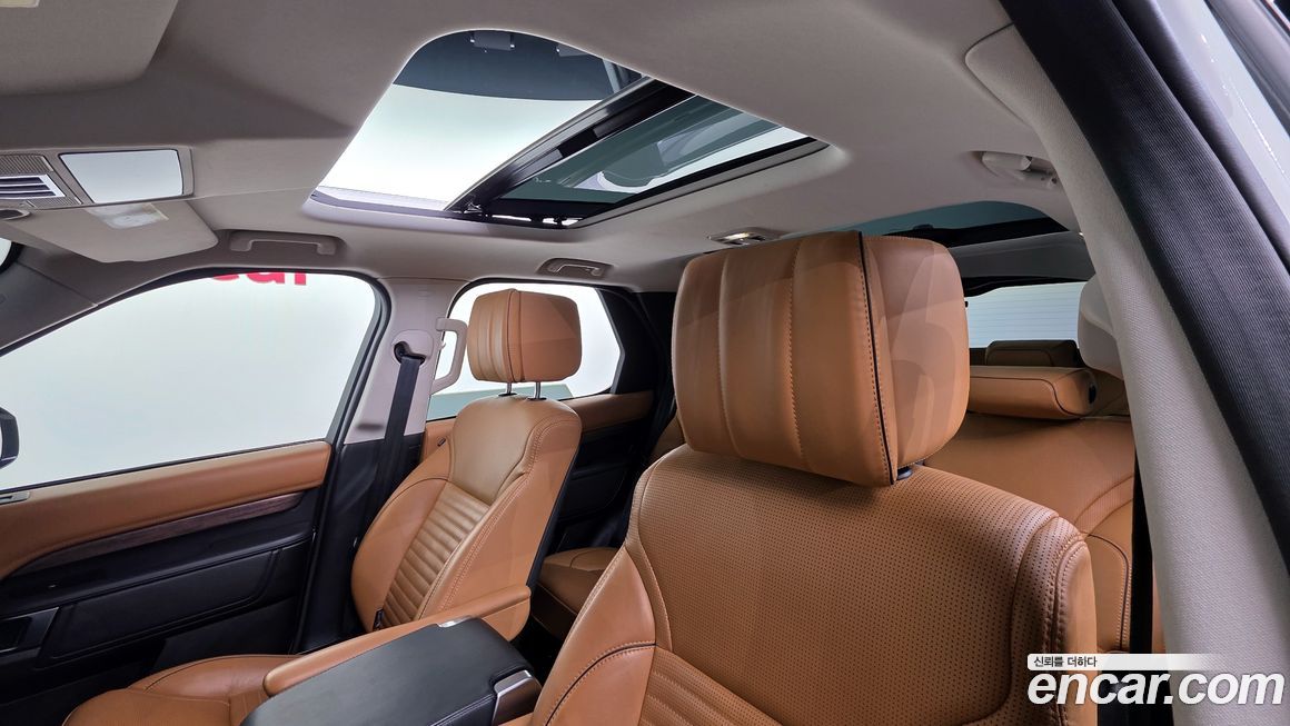 Land Rover Discovery 2018
