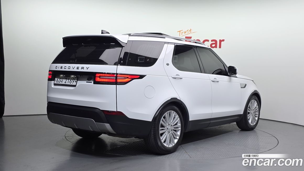 Land Rover Discovery 2018