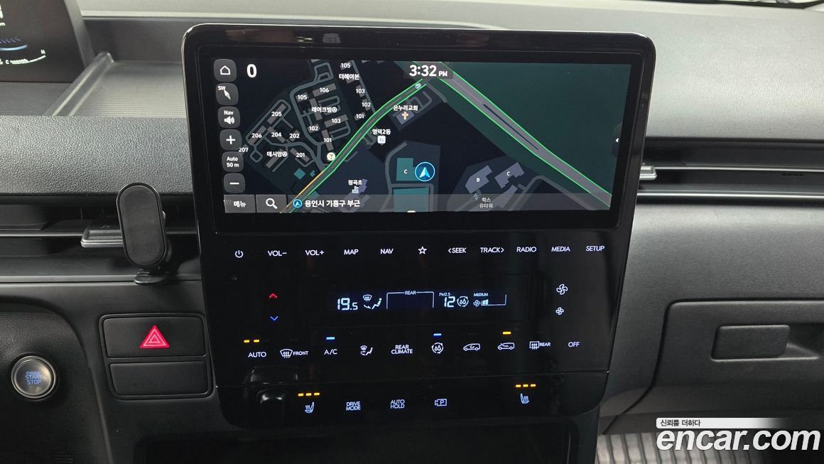 Hyundai Staria 2022