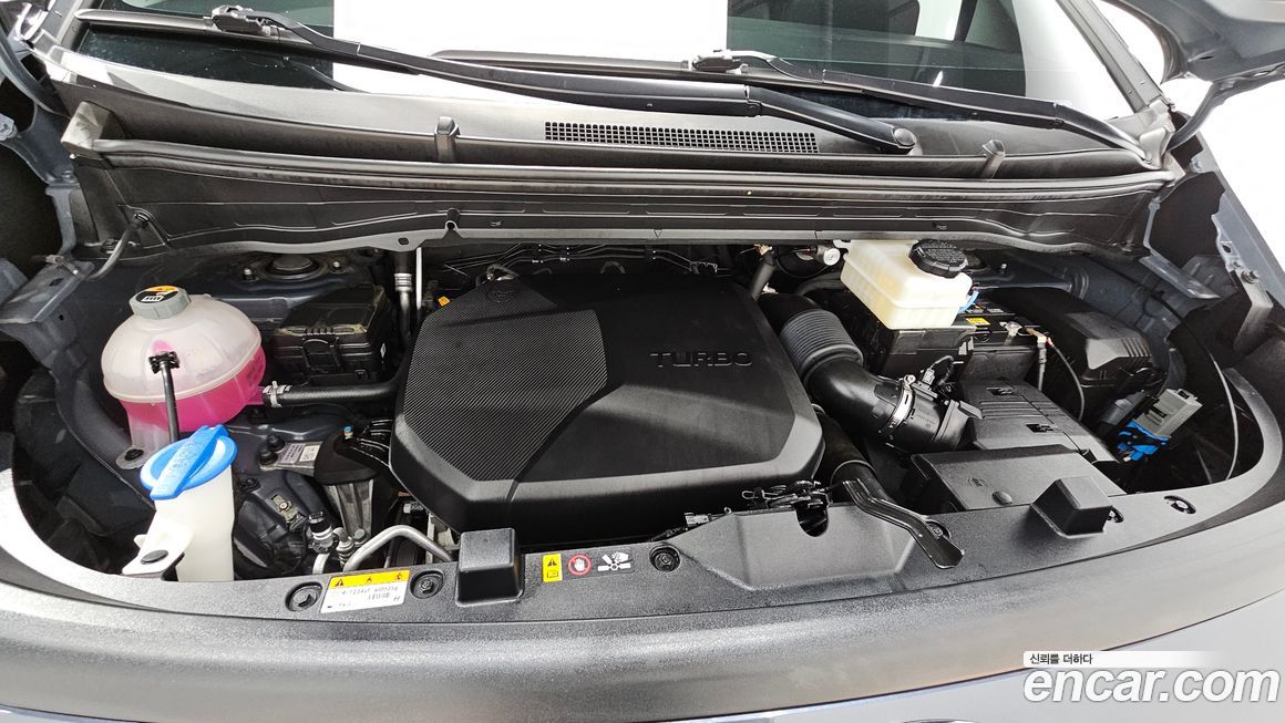 Hyundai Staria 2023