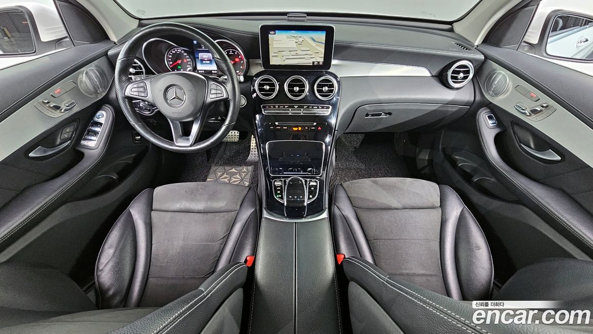 Mercedes-Benz GLC-Class 2019