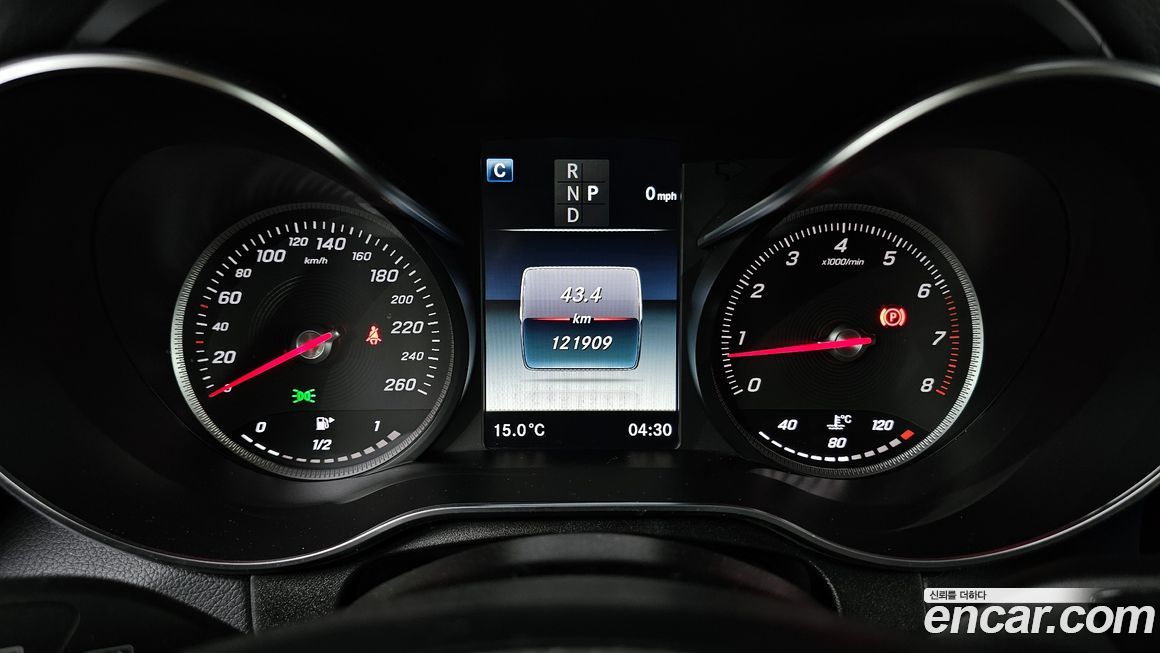 Mercedes-Benz GLC-Class 2019