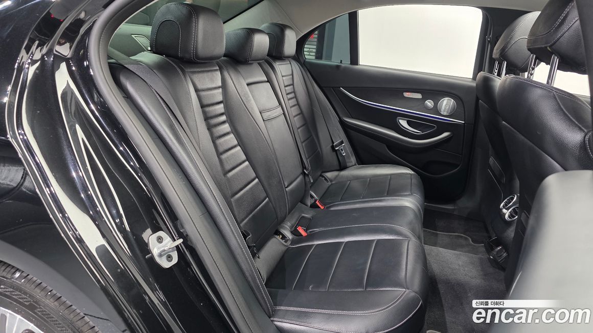 Mercedes-Benz E-Class 2020