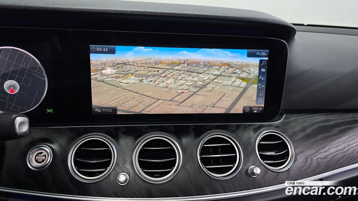 Mercedes-Benz E-Class 2020