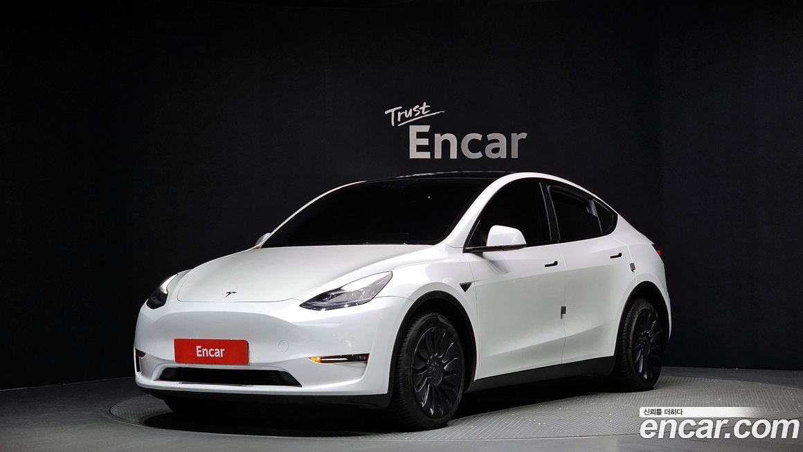 Tesla Model Y 2021