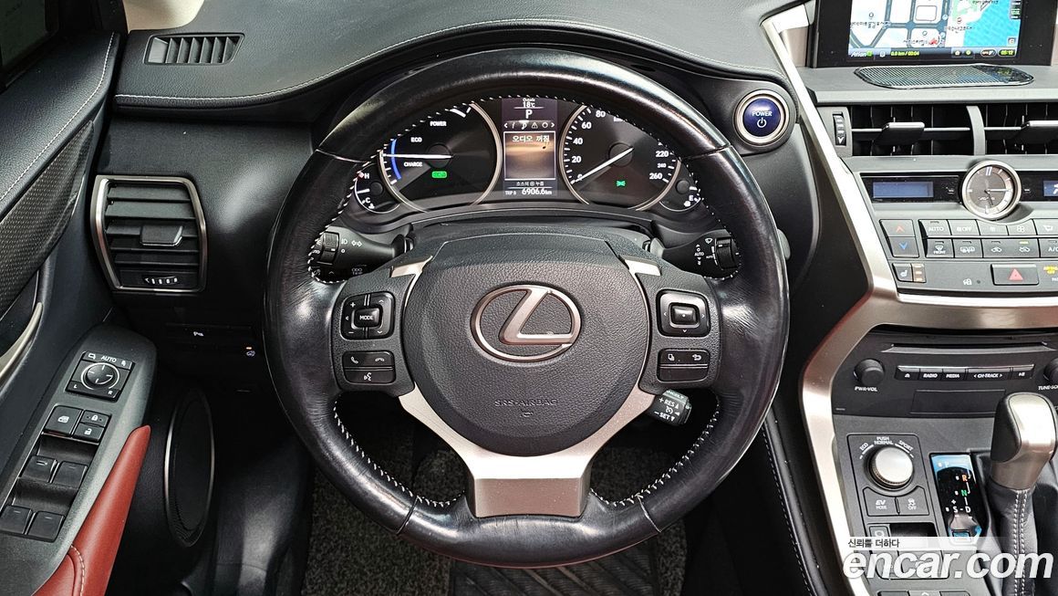Lexus NX 2017