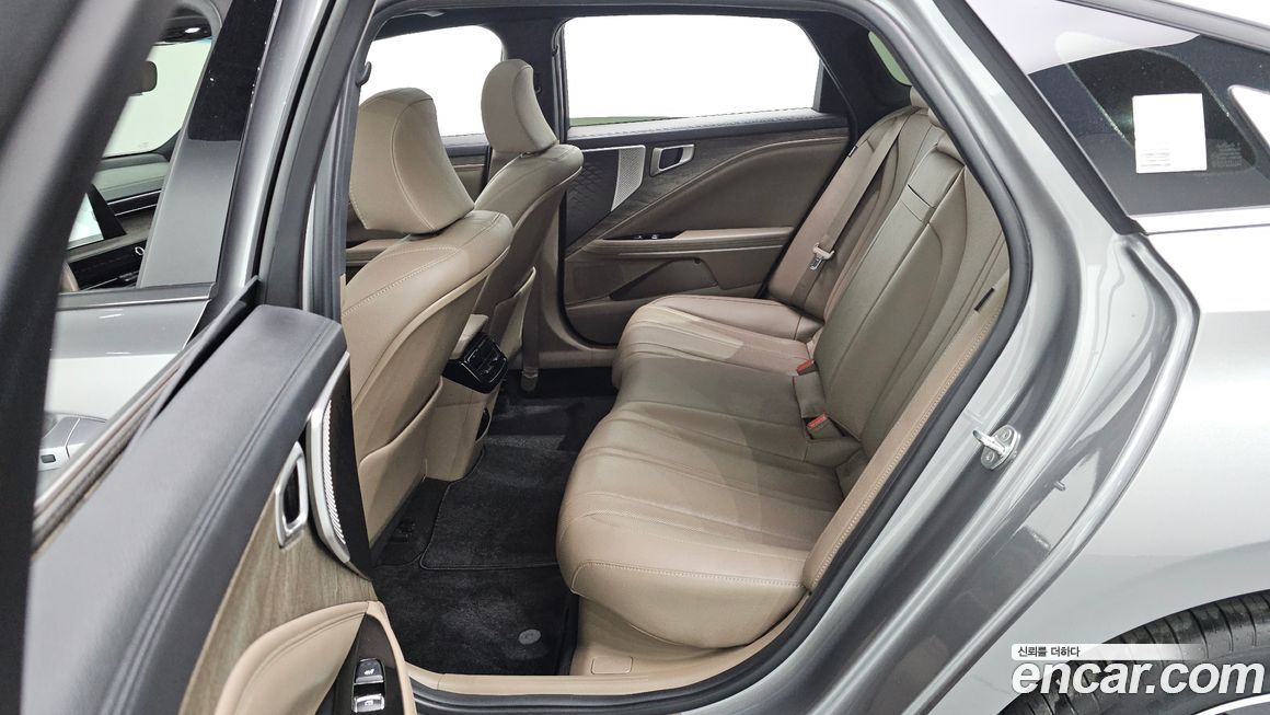 Kia K8 2023