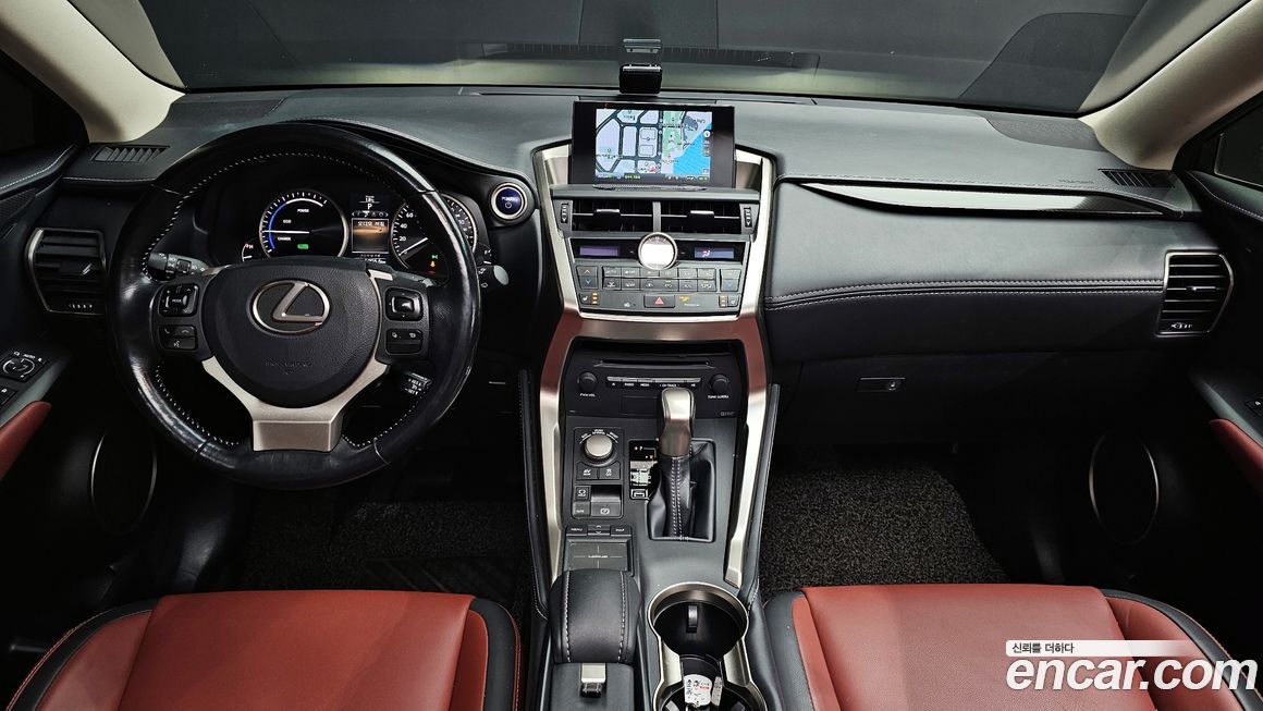 Lexus NX 2017