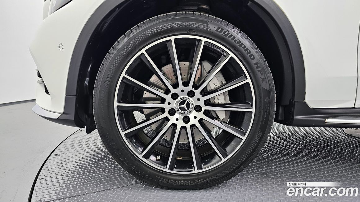 Mercedes-Benz GLC-Class 2019