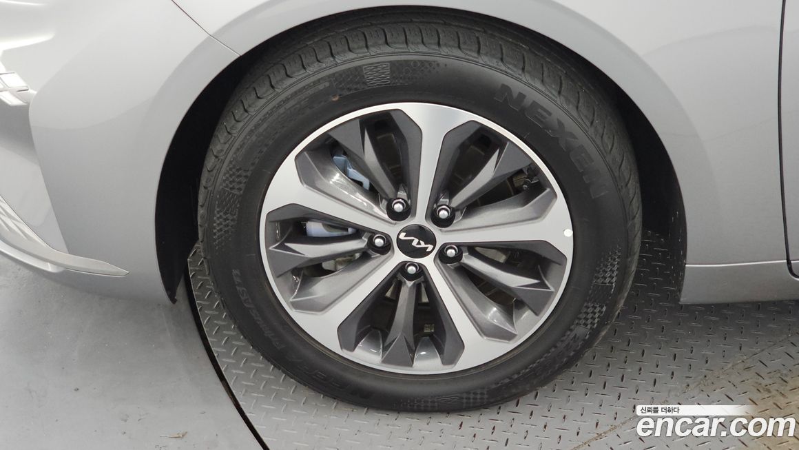 Kia K8 2023