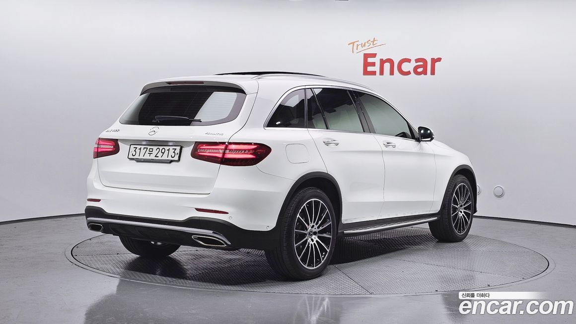 Mercedes-Benz GLC-Class 2019