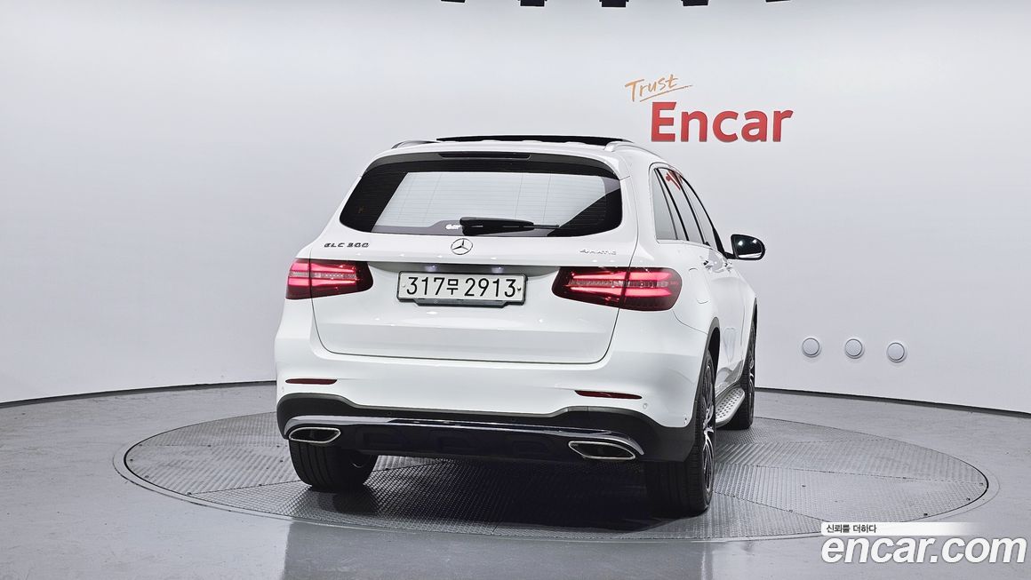 Mercedes-Benz GLC-Class 2019