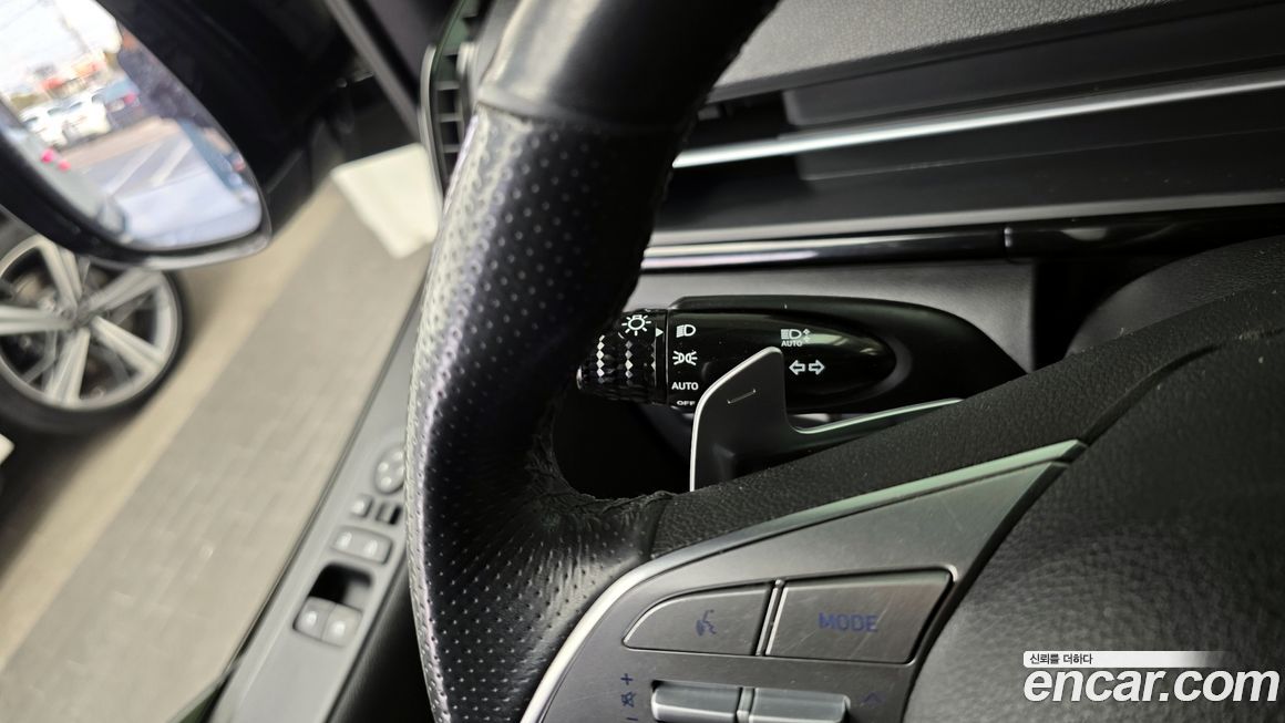 Hyundai Staria 2023