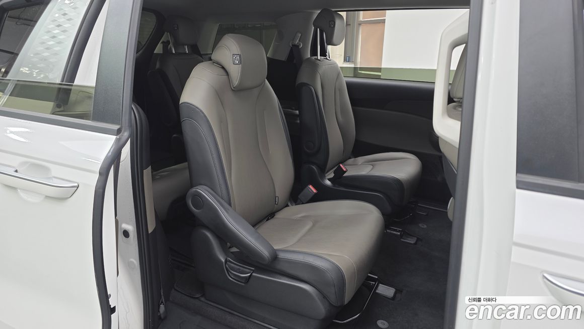 Kia Canival 2024