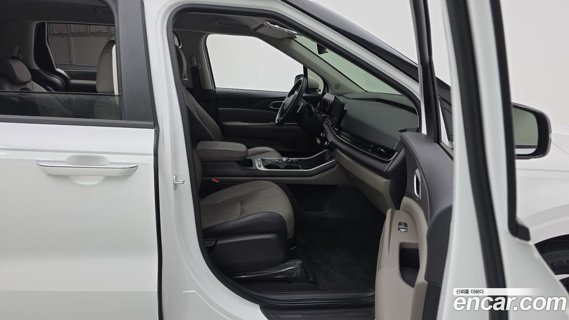 Kia Canival 2024
