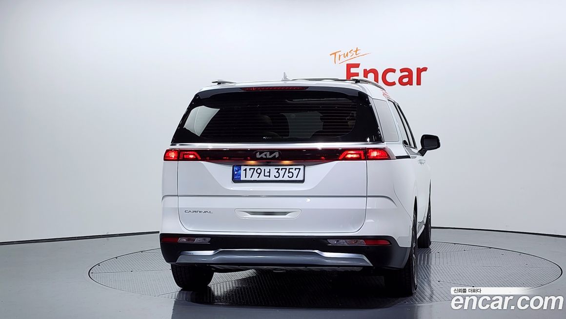 Kia Canival 2021