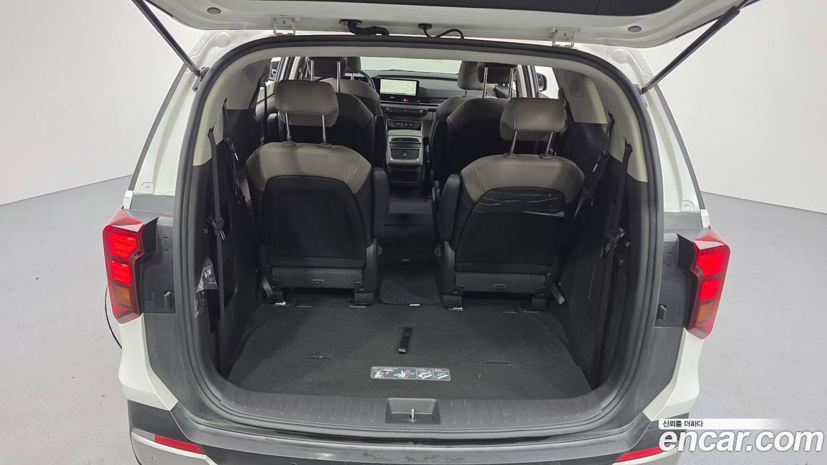 Kia Canival 2024