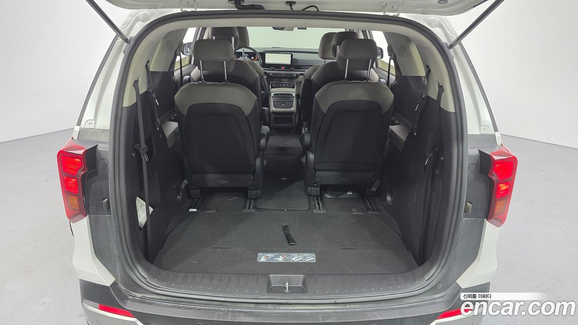 Kia Canival 2024
