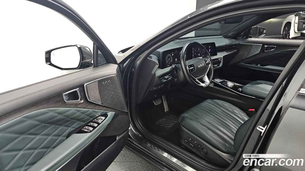 Kia K8 2023