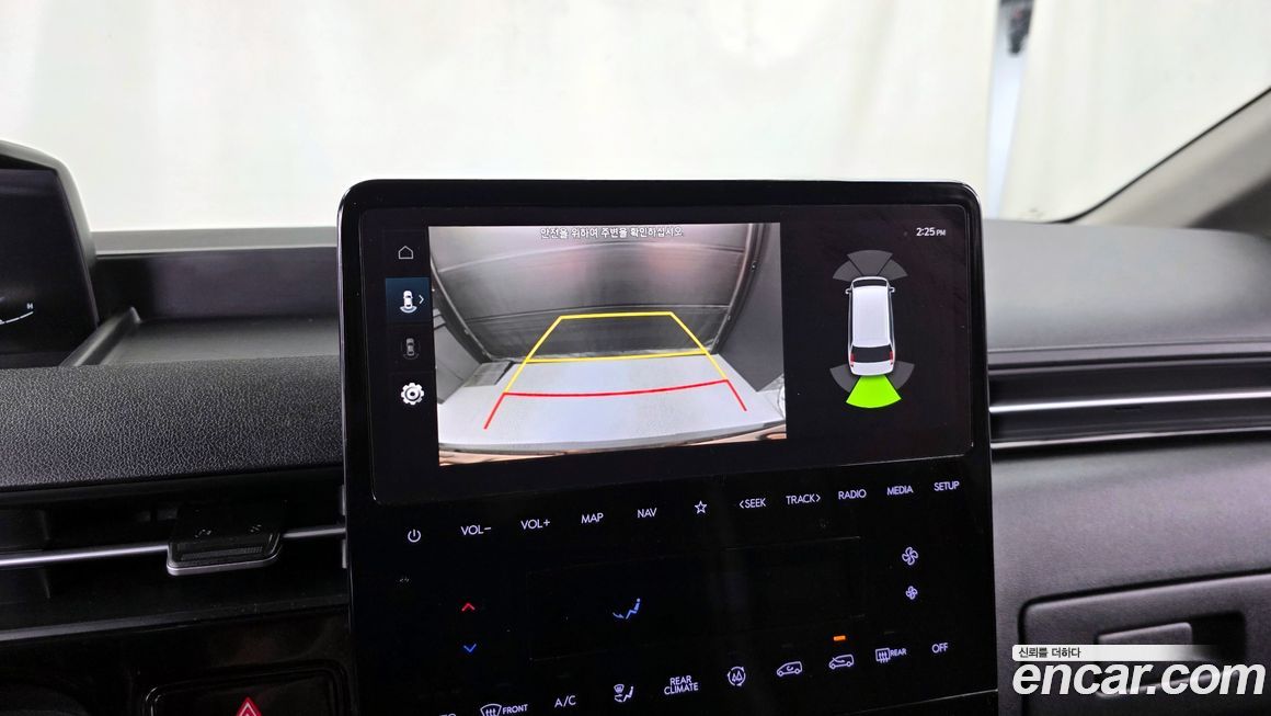 Hyundai Staria 2023