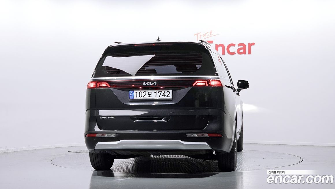 Kia Canival 2023
