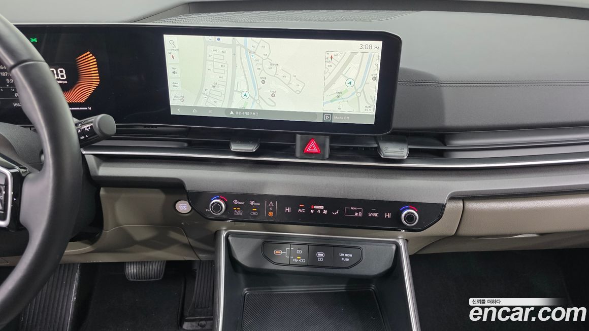 Kia Canival 2024