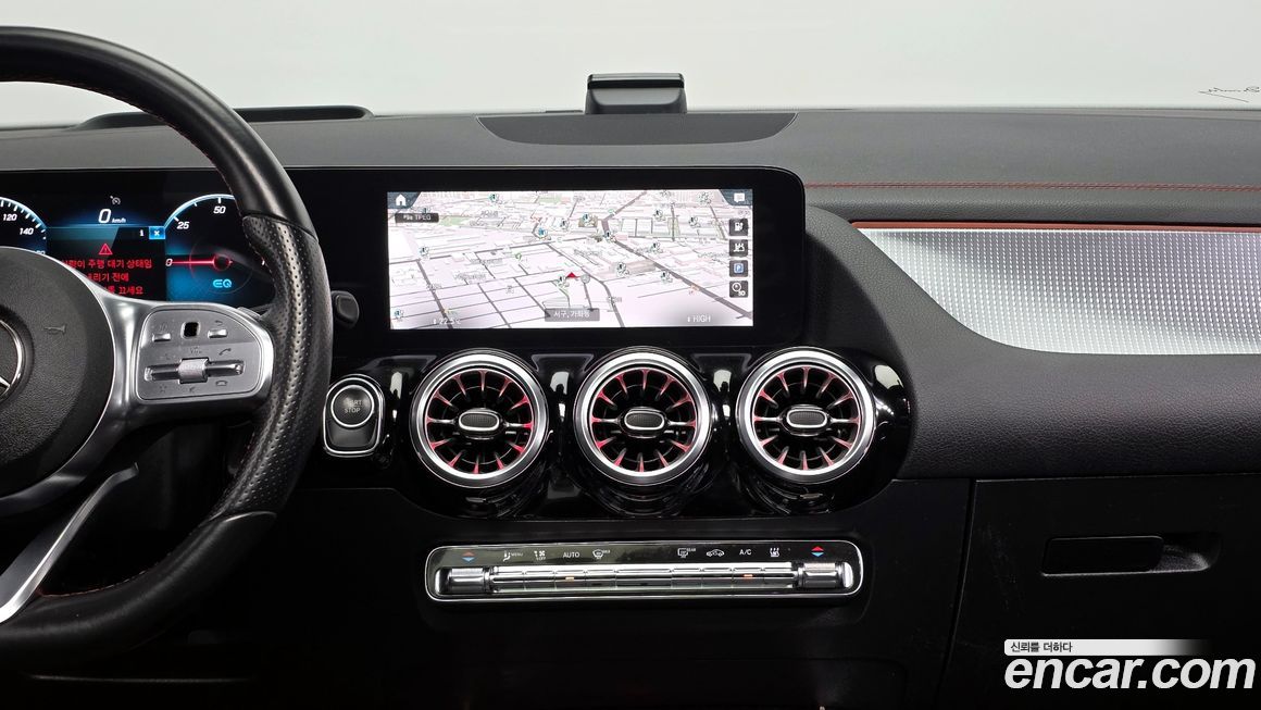 Mercedes-Benz EQA 2022