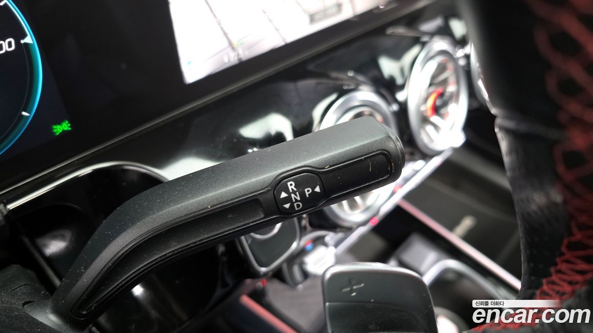 Mercedes-Benz EQA 2022