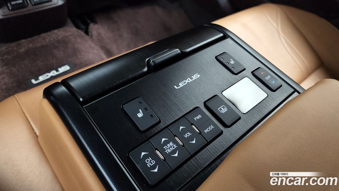 Lexus ES 2019