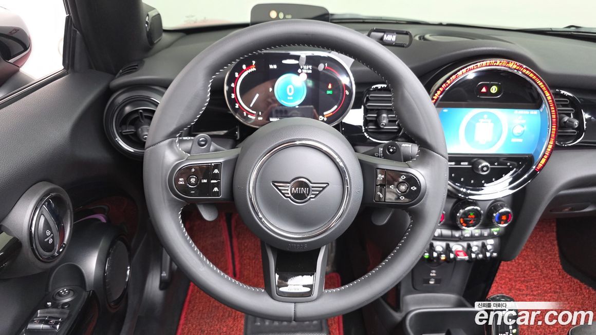 Mini Cooper Convertible 2023