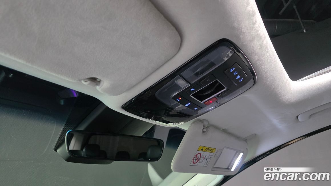 Hyundai Staria 2023