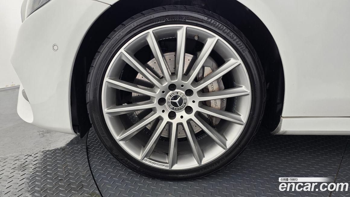 Mercedes-Benz E-Class 2019