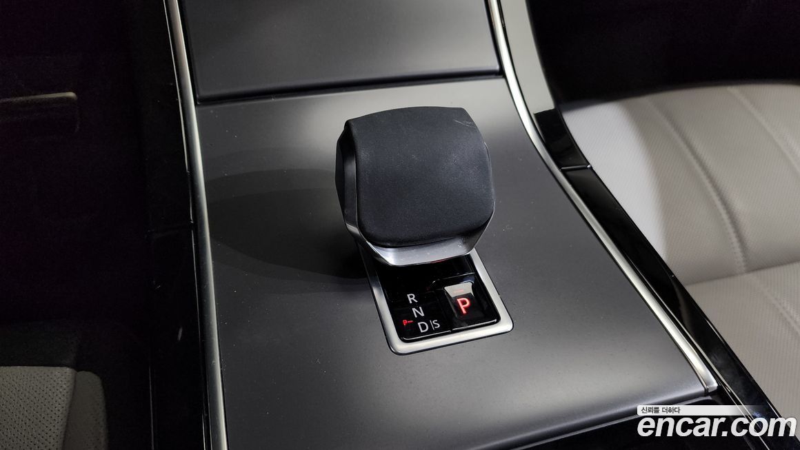 Land Rover Range Rover Evoque 2024