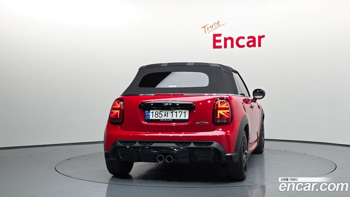 Mini Cooper Convertible 2023