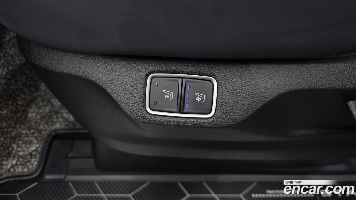 Hyundai Staria 2023
