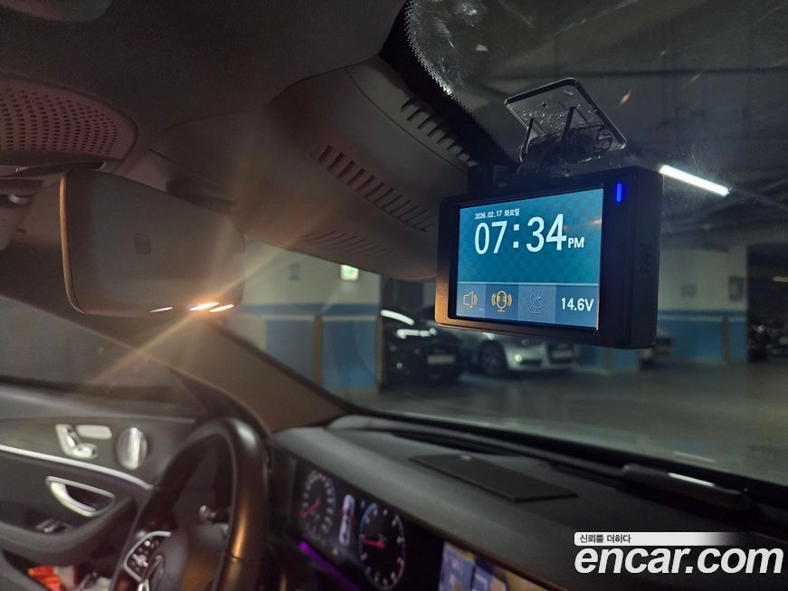 Mercedes-Benz E-Class 2020