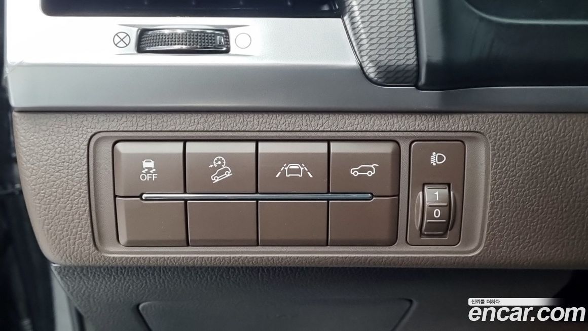 KG_Mobility_Ssangyong Rexton 2022