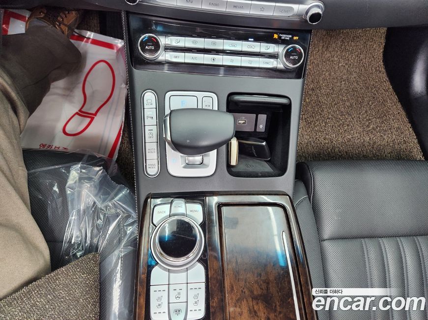 Genesis G90 2019