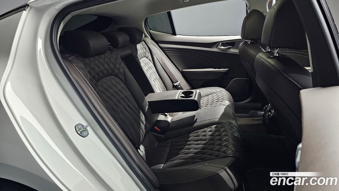 Kia Stinger 2023