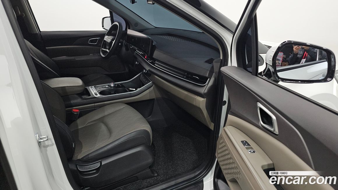 Kia Canival 2025