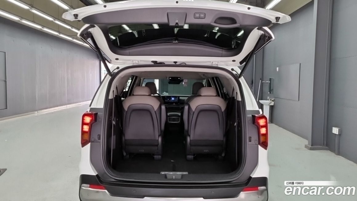 Kia Canival 2024