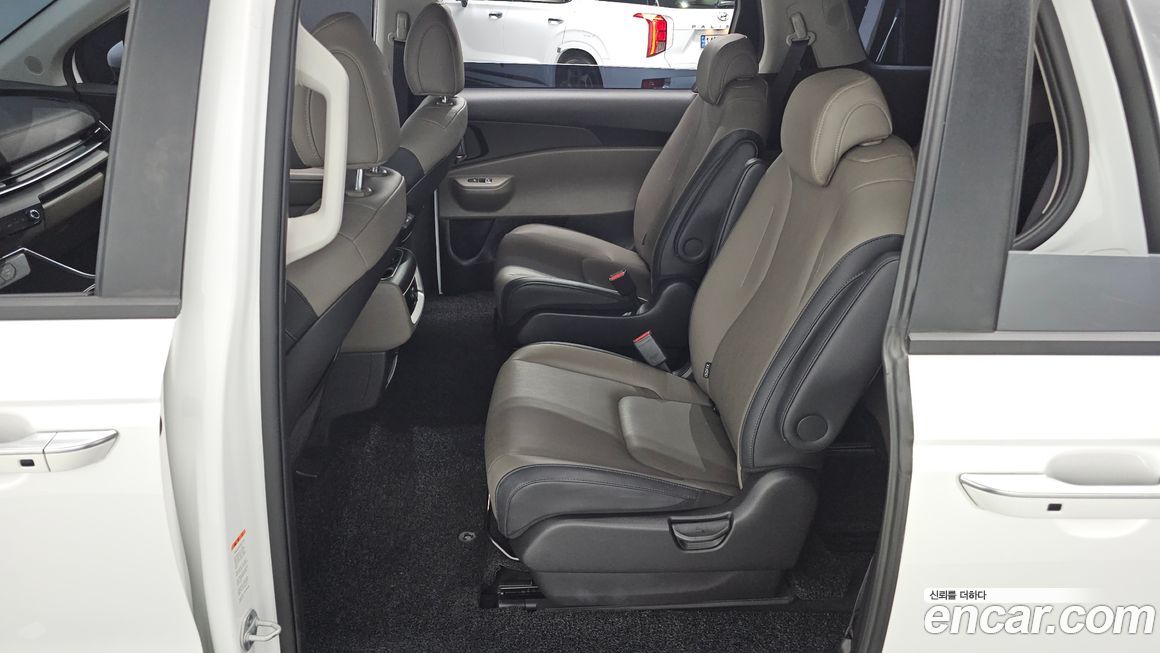 Kia Canival 2025