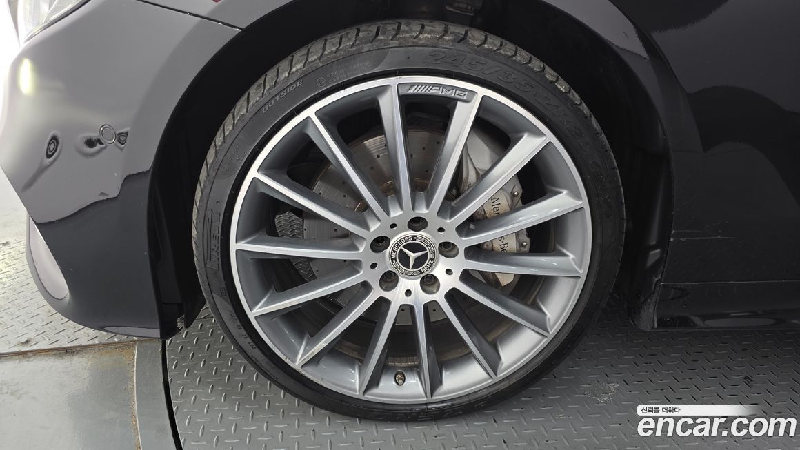 Mercedes-Benz E-Class 2020