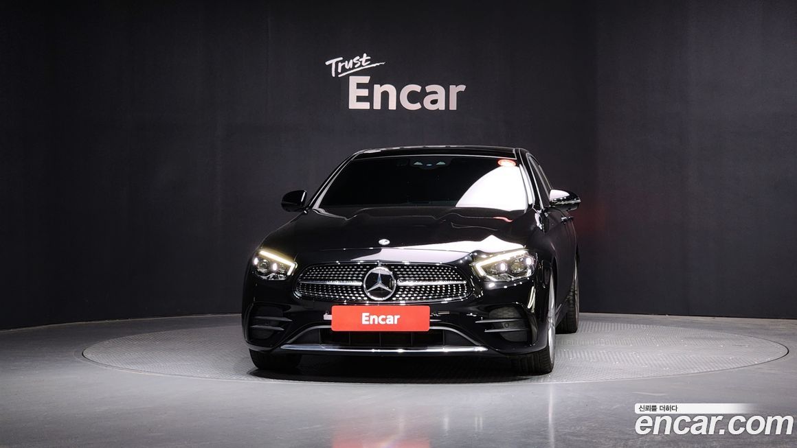 Mercedes-Benz E-Class 2021