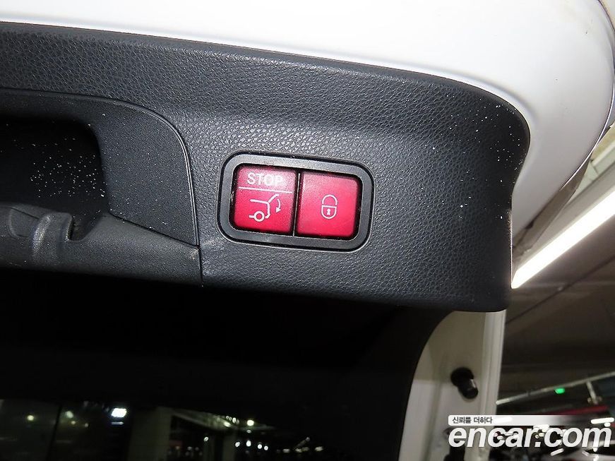 Mercedes-Benz GLC-Class 2020