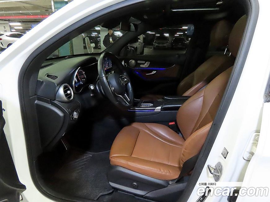 Mercedes-Benz GLC-Class 2020