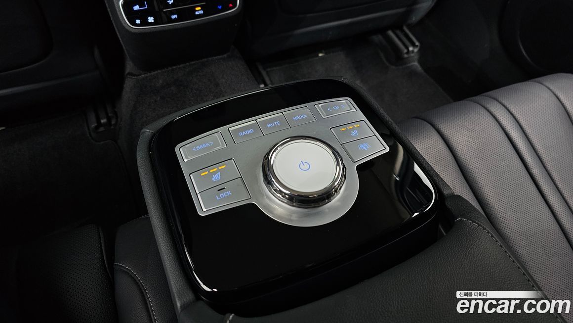 Genesis G80 2023